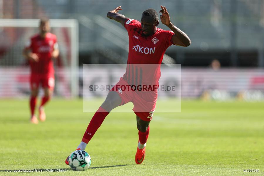 sport, Würzburg, VfB Stuttgart II, Fussball, FC Würzburger Kickers, DFB, AKON Arena, 4. Spieltag, 3. Liga, 06.09.2026 - Bild-ID: 2582381