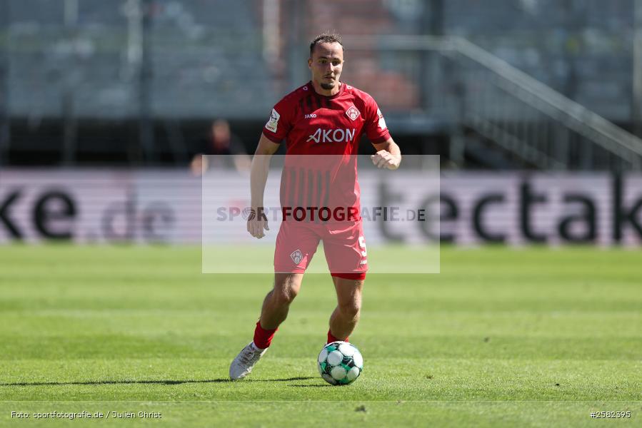 sport, Würzburg, VfB Stuttgart II, Fussball, FC Würzburger Kickers, DFB, AKON Arena, 4. Spieltag, 3. Liga, 06.09.2026 - Bild-ID: 2582395