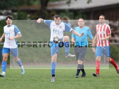 Fotos von FC Wiesenfeld-Halsbach - (SG 1) FC Karsbach auf sportfotografie.de