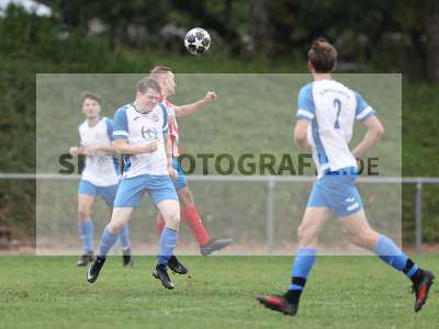 Fotos von FC Wiesenfeld-Halsbach - (SG 1) FC Karsbach auf sportfotografie.de