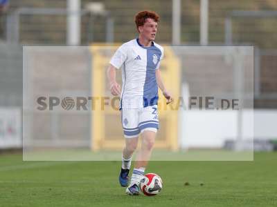 Fotos von SV Viktoria Aschaffenburg - ASV Neumarkt auf sportfotografie.de