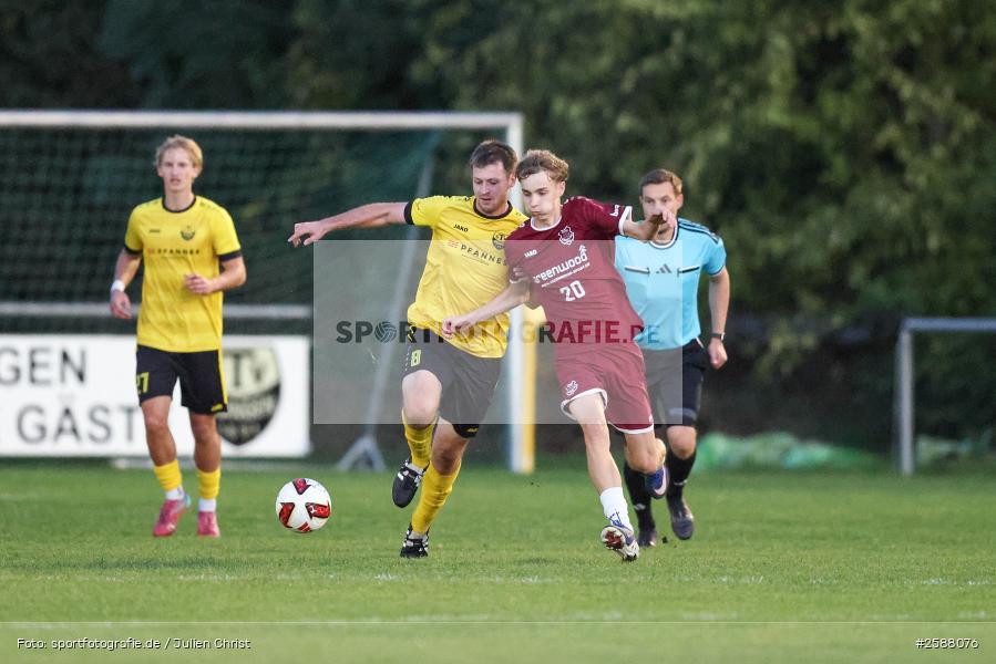 sport, TSV Eisingen, Sportgelände, SpVgg Hösbach-Bahnhof, Landesliga Nordwest, Fussball, Eisingen, BFV, 14. Spieltag, 02.10.2026 - Bild-ID: 2588076
