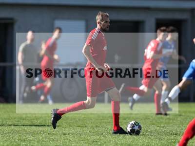 Fotos von FC Wiesenfeld-Halsbach - TSV Karlburg II auf sportfotografie.de