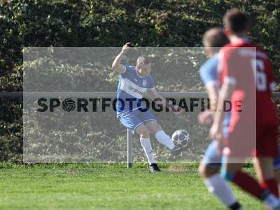 Fotos von FC Wiesenfeld-Halsbach - TSV Karlburg II auf sportfotografie.de
