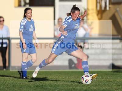 Fotos von FFC Adelsberg-Karsbach - DJK Stadelschwarzach auf sportfotografie.de