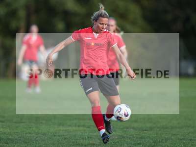 Fotos von FFC Adelsberg-Karsbach - DJK Stadelschwarzach auf sportfotografie.de